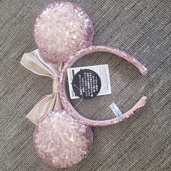 Tokyo Disneyland Minnie Mouse Ears – Pink Sequin Ears & Sparling Pink Bow! - Picture 6 of 6